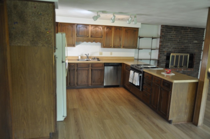 2648 Shepard, FREEPORT, Illinois 61032, 4 Bedrooms Bedrooms, ,2 BathroomsBathrooms,House,For Sale,Shepard,202602403