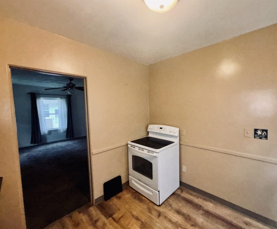 4933 Illinois, LOVES PARK, Illinois 61111, 2 Bedrooms Bedrooms, ,1 BathroomBathrooms,House,For Sale,Illinois,202602405