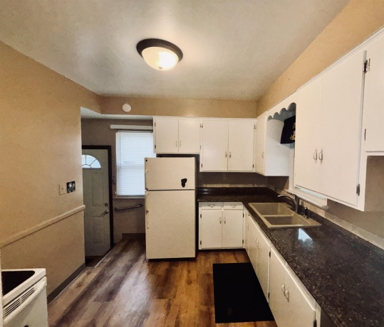 4933 Illinois, LOVES PARK, Illinois 61111, 2 Bedrooms Bedrooms, ,1 BathroomBathrooms,House,For Sale,Illinois,202602405