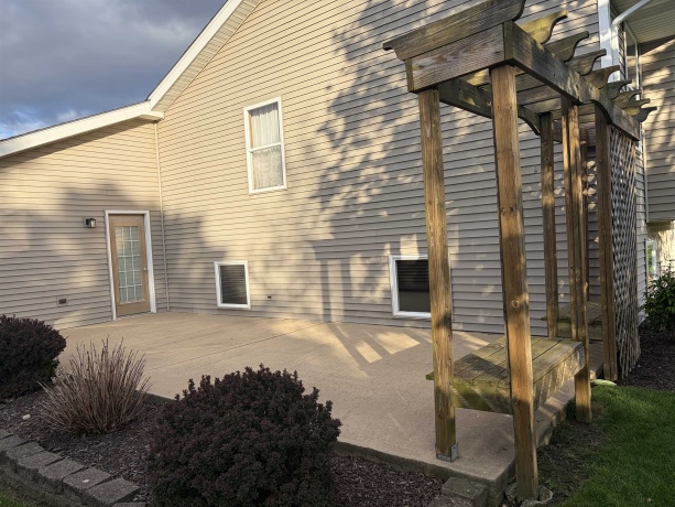 532 Autumnwolf, DAVIS JUNCTION, Illinois 61020, 3 Bedrooms Bedrooms, ,2 BathroomsBathrooms,House,For Sale,Autumnwolf,202602409