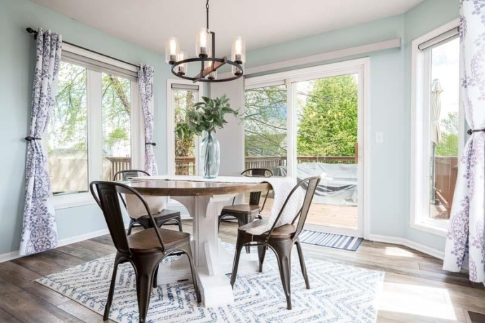 640 Par, BELVIDERE, Illinois 61008, 4 Bedrooms Bedrooms, ,3 BathroomsBathrooms,House,For Sale,Par,202602410