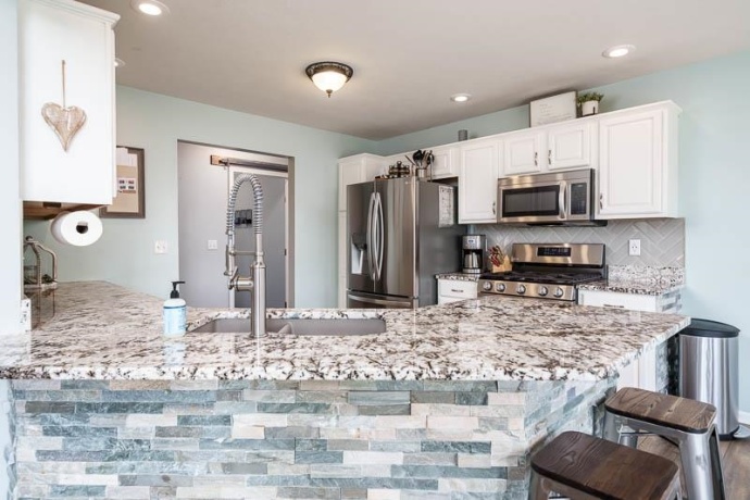 640 Par, BELVIDERE, Illinois 61008, 4 Bedrooms Bedrooms, ,3 BathroomsBathrooms,House,For Sale,Par,202602410