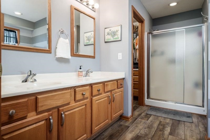 640 Par, BELVIDERE, Illinois 61008, 4 Bedrooms Bedrooms, ,3 BathroomsBathrooms,House,For Sale,Par,202602410