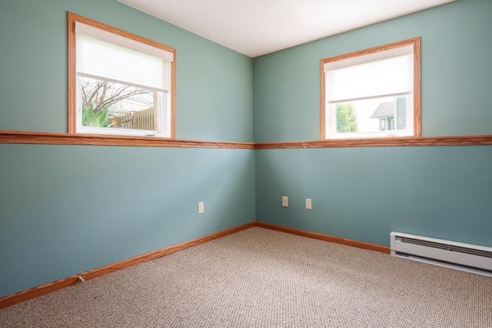 640 Par, BELVIDERE, Illinois 61008, 4 Bedrooms Bedrooms, ,3 BathroomsBathrooms,House,For Sale,Par,202602410