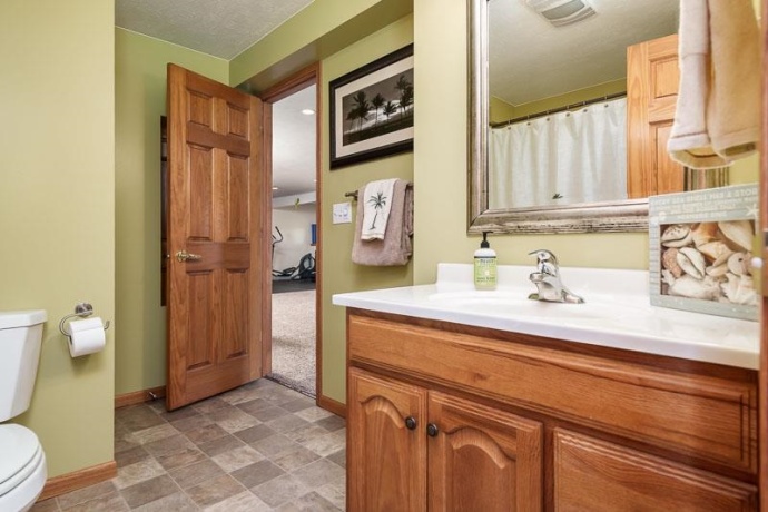 640 Par, BELVIDERE, Illinois 61008, 4 Bedrooms Bedrooms, ,3 BathroomsBathrooms,House,For Sale,Par,202602410