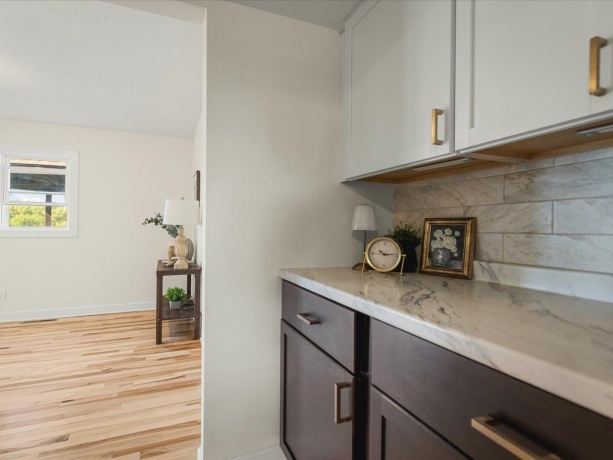 9281 Auburn, WINNEBAGO, Illinois 61088, 6 Bedrooms Bedrooms, ,5 BathroomsBathrooms,House,For Sale,Auburn,202602412