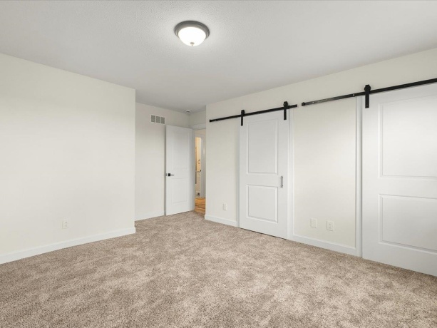 9281 Auburn, WINNEBAGO, Illinois 61088, 6 Bedrooms Bedrooms, ,5 BathroomsBathrooms,House,For Sale,Auburn,202602412