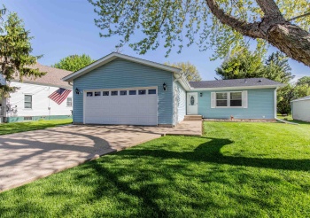 209 Brown, EARLVILLE, Illinois 60518, 4 Bedrooms Bedrooms, ,3 BathroomsBathrooms,House,For Sale,Brown,202602413