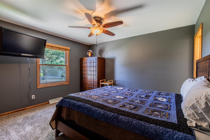 209 Brown, EARLVILLE, Illinois 60518, 4 Bedrooms Bedrooms, ,3 BathroomsBathrooms,House,For Sale,Brown,202602413