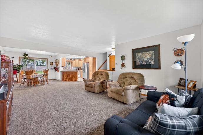 10160 Cemetery, PECATONICA, Illinois 61063, 4 Bedrooms Bedrooms, ,2 BathroomsBathrooms,House,For Sale,Cemetery,202602414