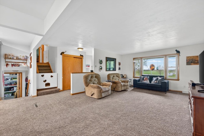 10160 Cemetery, PECATONICA, Illinois 61063, 4 Bedrooms Bedrooms, ,2 BathroomsBathrooms,House,For Sale,Cemetery,202602414