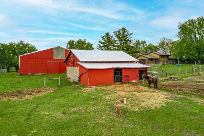 10160 Cemetery, PECATONICA, Illinois 61063, 4 Bedrooms Bedrooms, ,2 BathroomsBathrooms,House,For Sale,Cemetery,202602414