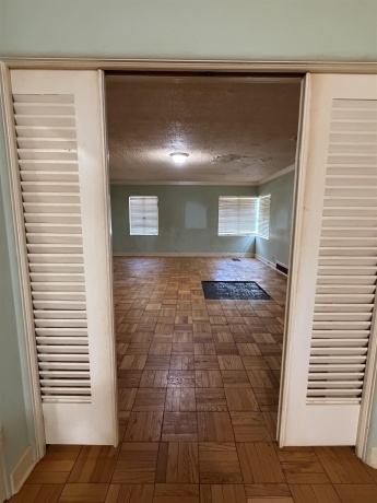 1822 State, ROCKFORD, Illinois 61104, 1 Bedroom Bedrooms, ,1 BathroomBathrooms,House,For Sale,State,202602416
