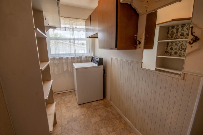 1839 1st, DIXON, Illinois 61021, 3 Bedrooms Bedrooms, ,1 BathroomBathrooms,House,For Sale,1st,202602417