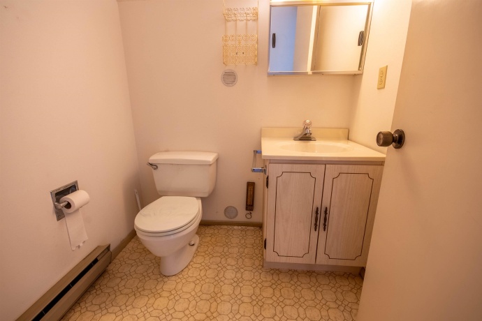 1839 1st, DIXON, Illinois 61021, 3 Bedrooms Bedrooms, ,1 BathroomBathrooms,House,For Sale,1st,202602417