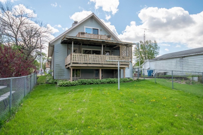1839 1st, DIXON, Illinois 61021, 3 Bedrooms Bedrooms, ,1 BathroomBathrooms,House,For Sale,1st,202602417
