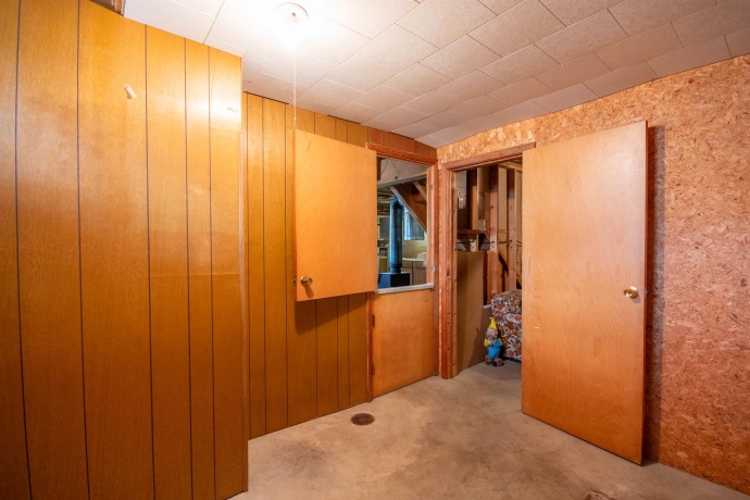 1839 1st, DIXON, Illinois 61021, 3 Bedrooms Bedrooms, ,1 BathroomBathrooms,House,For Sale,1st,202602417