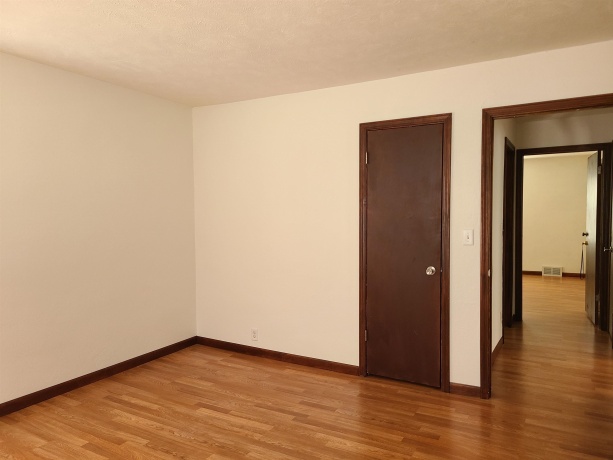 1823 East Gate, ROCKFORD, Illinois 61108, 4 Bedrooms Bedrooms, ,3 BathroomsBathrooms,House,For Sale,East Gate,202602419