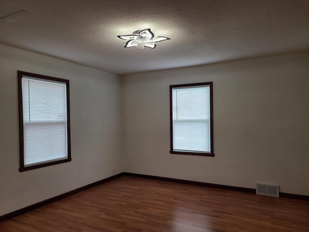 1823 East Gate, ROCKFORD, Illinois 61108, 4 Bedrooms Bedrooms, ,3 BathroomsBathrooms,House,For Sale,East Gate,202602419