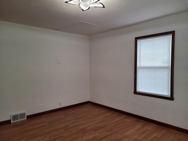 1823 East Gate, ROCKFORD, Illinois 61108, 4 Bedrooms Bedrooms, ,3 BathroomsBathrooms,House,For Sale,East Gate,202602419