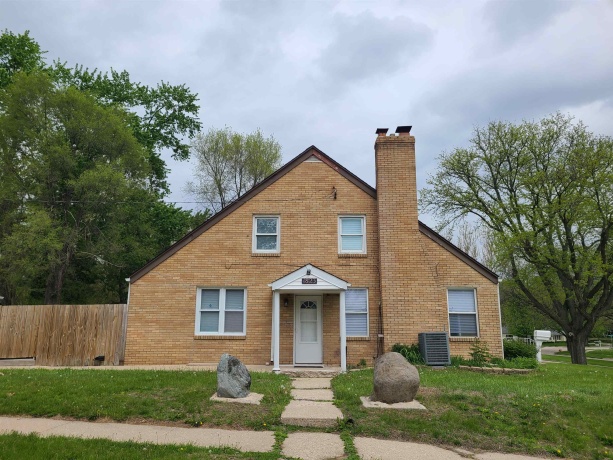 1823 East Gate, ROCKFORD, Illinois 61108, 4 Bedrooms Bedrooms, ,3 BathroomsBathrooms,House,For Sale,East Gate,202602419