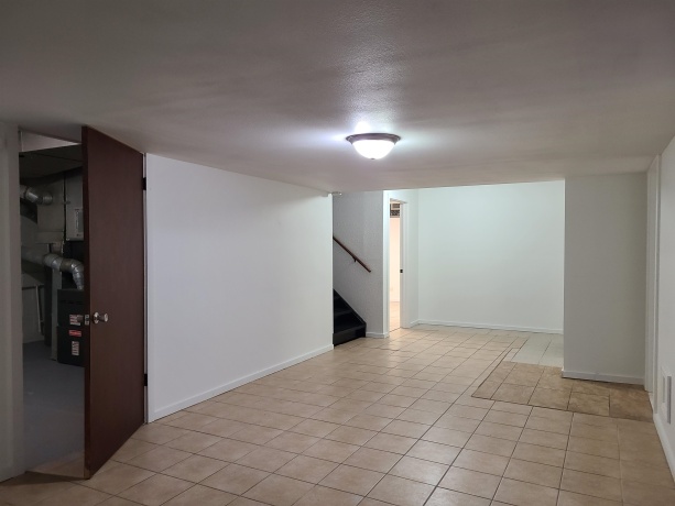 1823 East Gate, ROCKFORD, Illinois 61108, 4 Bedrooms Bedrooms, ,3 BathroomsBathrooms,House,For Sale,East Gate,202602419