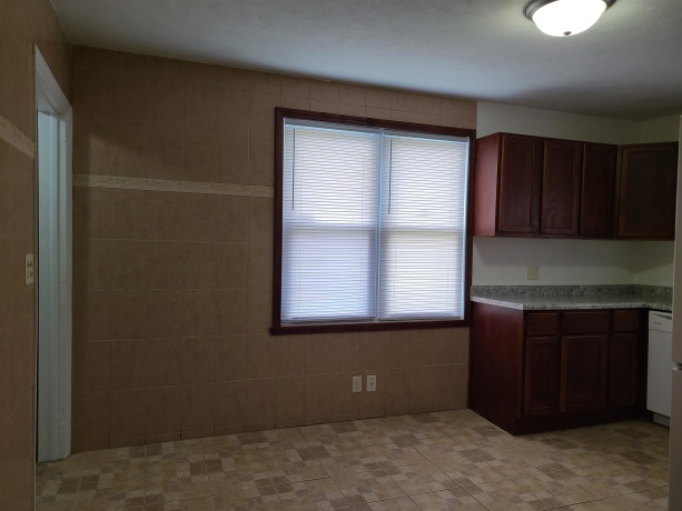 1823 East Gate, ROCKFORD, Illinois 61108, 4 Bedrooms Bedrooms, ,3 BathroomsBathrooms,House,For Sale,East Gate,202602419