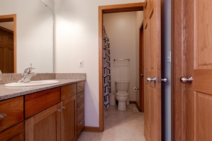 3833 Westlake Village, WINNEBAGO, Illinois 61088, 5 Bedrooms Bedrooms, ,3 BathroomsBathrooms,House,For Sale,Westlake Village,202602422