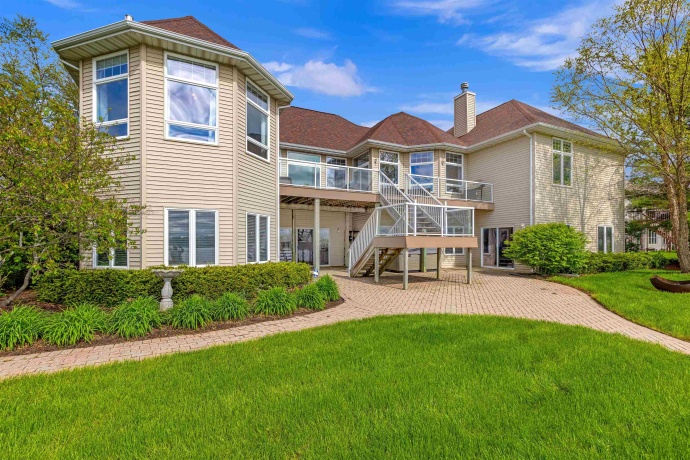 3833 Westlake Village, WINNEBAGO, Illinois 61088, 5 Bedrooms Bedrooms, ,3 BathroomsBathrooms,House,For Sale,Westlake Village,202602422