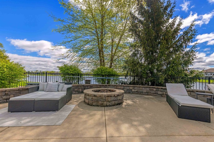 3833 Westlake Village, WINNEBAGO, Illinois 61088, 5 Bedrooms Bedrooms, ,3 BathroomsBathrooms,House,For Sale,Westlake Village,202602422