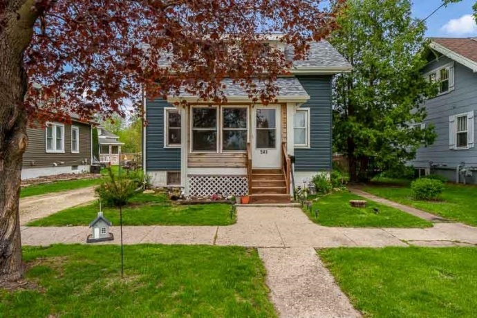 541 Roscoe, SOUTH BELOIT, Illinois 61080, 2 Bedrooms Bedrooms, ,1 BathroomBathrooms,House,For Sale,Roscoe,202602423