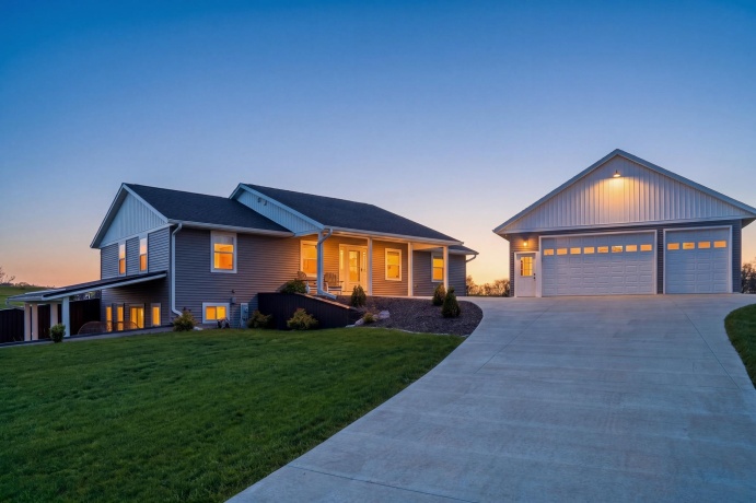 24-123 Wagon Wheel, LAKE CARROLL, Illinois 61046, 4 Bedrooms Bedrooms, ,3 BathroomsBathrooms,House,For Sale,Wagon Wheel,202602428