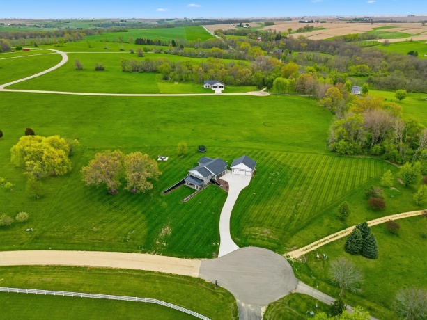 24-123 Wagon Wheel, LAKE CARROLL, Illinois 61046, 4 Bedrooms Bedrooms, ,3 BathroomsBathrooms,House,For Sale,Wagon Wheel,202602428