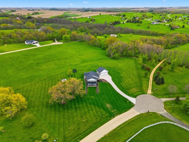 24-123 Wagon Wheel, LAKE CARROLL, Illinois 61046, 4 Bedrooms Bedrooms, ,3 BathroomsBathrooms,House,For Sale,Wagon Wheel,202602428