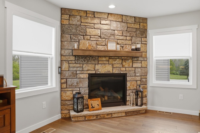 24-123 Wagon Wheel, LAKE CARROLL, Illinois 61046, 4 Bedrooms Bedrooms, ,3 BathroomsBathrooms,House,For Sale,Wagon Wheel,202602428