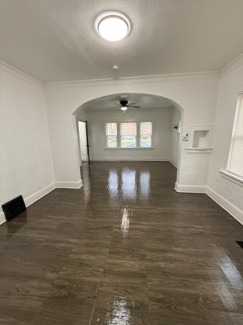 1209 21st, ROCKFORD, Illinois 61104, 2 Bedrooms Bedrooms, ,1 BathroomBathrooms,House,For Sale,21st,202602429