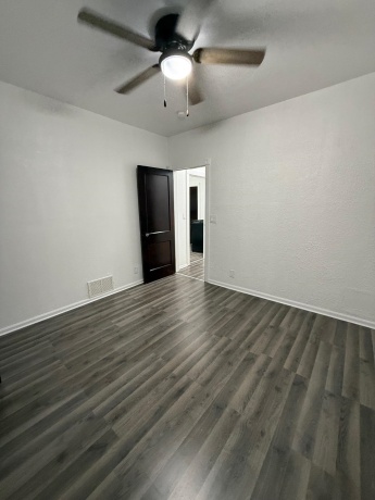 1211 21st, ROCKFORD, Illinois 61104, 2 Bedrooms Bedrooms, ,1 BathroomBathrooms,House,For Sale,21st,202602430
