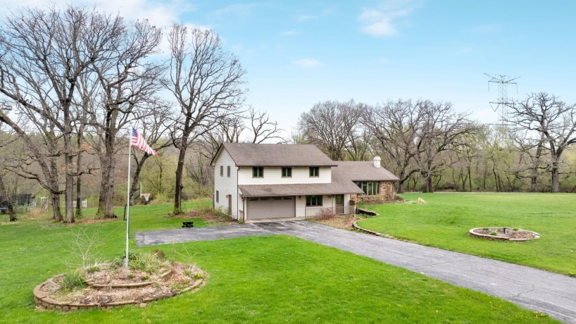 8604 Carradale, CALEDONIA, Illinois 61011, 4 Bedrooms Bedrooms, ,2 BathroomsBathrooms,House,For Sale,Carradale,202602431