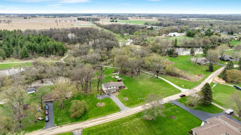 8604 Carradale, CALEDONIA, Illinois 61011, 4 Bedrooms Bedrooms, ,2 BathroomsBathrooms,House,For Sale,Carradale,202602431