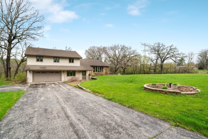 8604 Carradale, CALEDONIA, Illinois 61011, 4 Bedrooms Bedrooms, ,2 BathroomsBathrooms,House,For Sale,Carradale,202602431