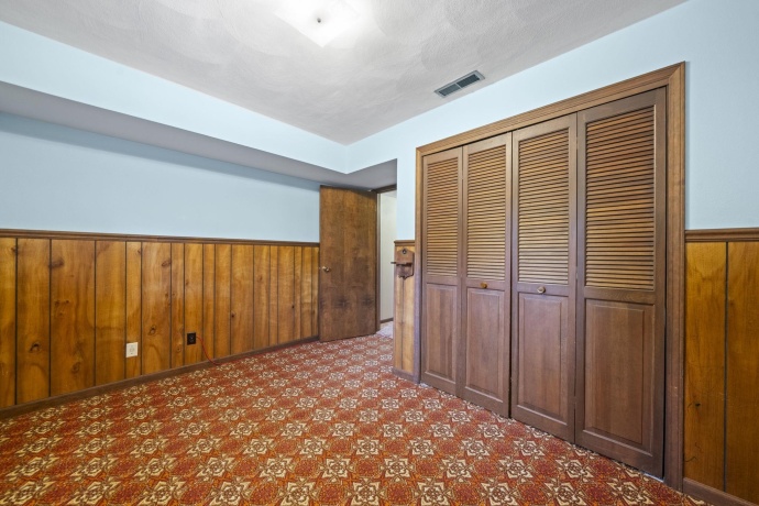 2600 East Ct, BELVIDERE, Illinois 61008, 6 Bedrooms Bedrooms, ,2 BathroomsBathrooms,House,For Sale,East Ct,202602433