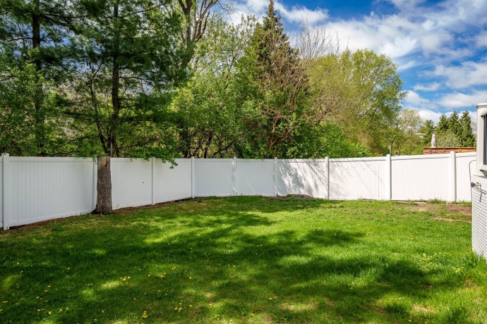 6571 Chartwell, ROCKFORD, Illinois 61114, 4 Bedrooms Bedrooms, ,2 BathroomsBathrooms,House,For Sale,Chartwell,202602434