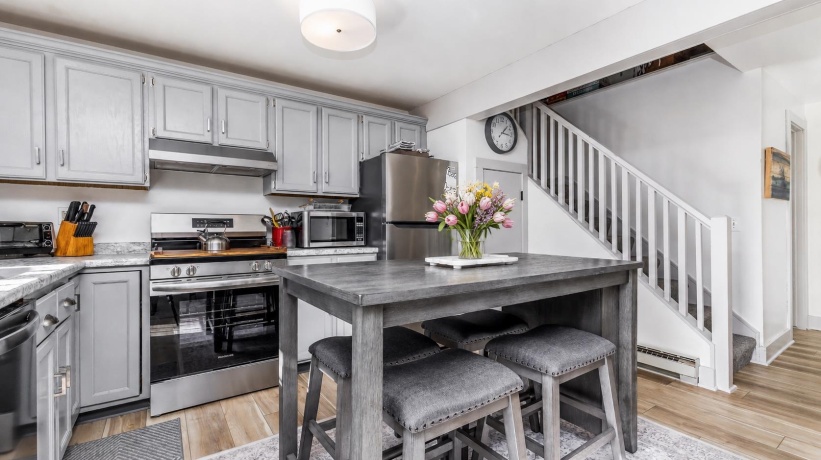 21 Thatcher, GALENA, Illinois 61036, 2 Bedrooms Bedrooms, ,2 BathroomsBathrooms,Condominium,For Sale,Thatcher,202602435