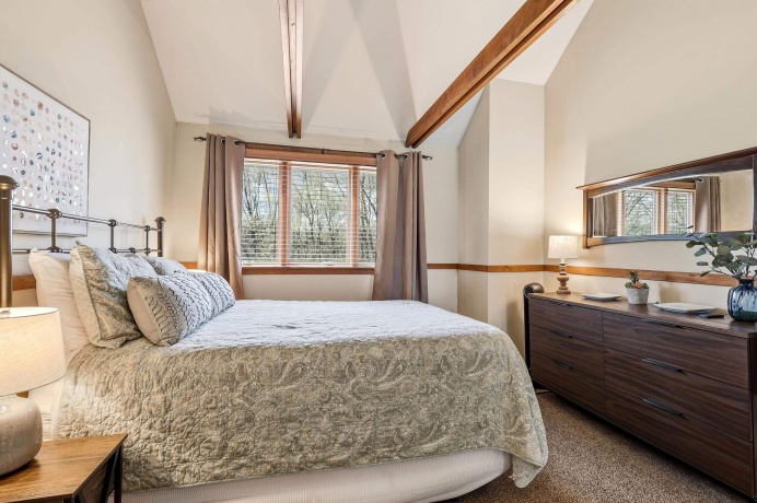 127 Plum Cove, GALENA, Illinois 61036, 3 Bedrooms Bedrooms, ,3 BathroomsBathrooms,Condominium,For Sale,Plum Cove,202602441
