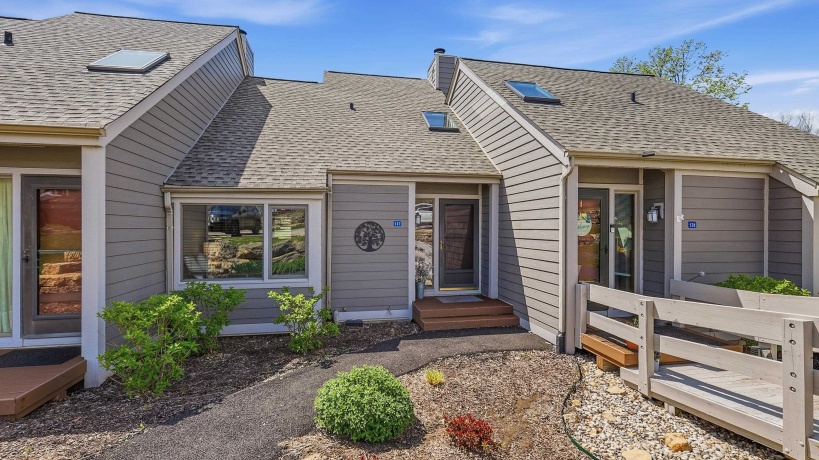 127 Plum Cove, GALENA, Illinois 61036, 3 Bedrooms Bedrooms, ,3 BathroomsBathrooms,Condominium,For Sale,Plum Cove,202602441