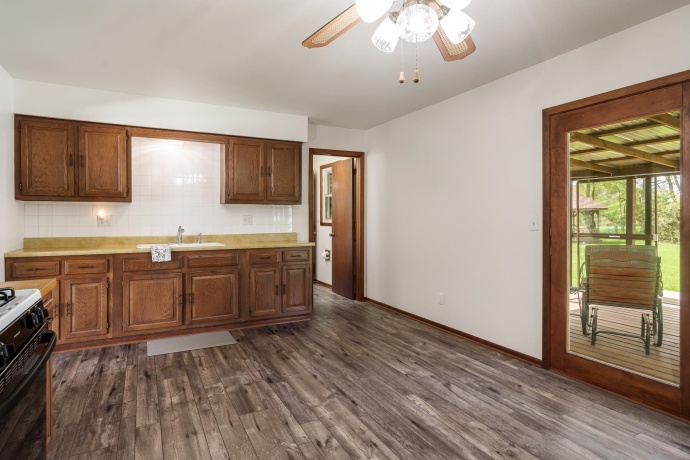 9804 Debbie, MACHESNEY PARK, Illinois 61115, 3 Bedrooms Bedrooms, ,1 BathroomBathrooms,House,For Sale,Debbie,202602438