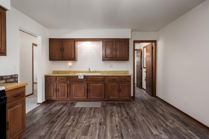 9804 Debbie, MACHESNEY PARK, Illinois 61115, 3 Bedrooms Bedrooms, ,1 BathroomBathrooms,House,For Sale,Debbie,202602438