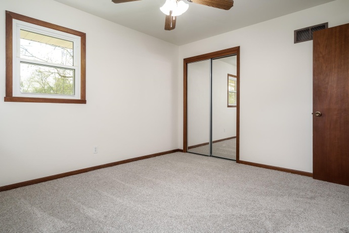 9804 Debbie, MACHESNEY PARK, Illinois 61115, 3 Bedrooms Bedrooms, ,1 BathroomBathrooms,House,For Sale,Debbie,202602438
