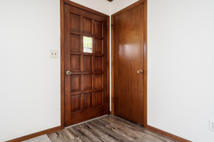 9804 Debbie, MACHESNEY PARK, Illinois 61115, 3 Bedrooms Bedrooms, ,1 BathroomBathrooms,House,For Sale,Debbie,202602438