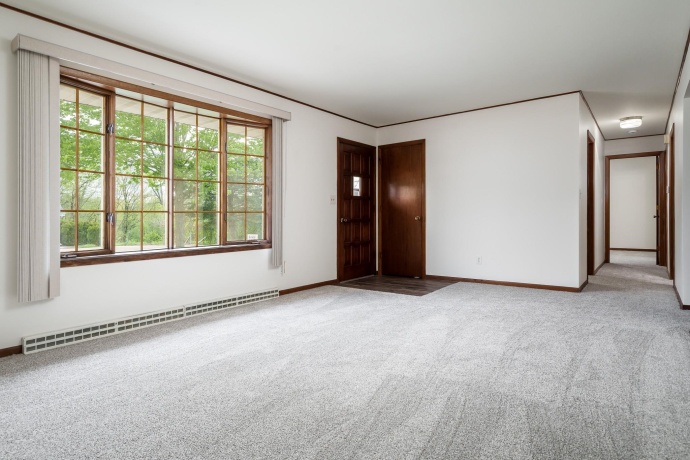 9804 Debbie, MACHESNEY PARK, Illinois 61115, 3 Bedrooms Bedrooms, ,1 BathroomBathrooms,House,For Sale,Debbie,202602438